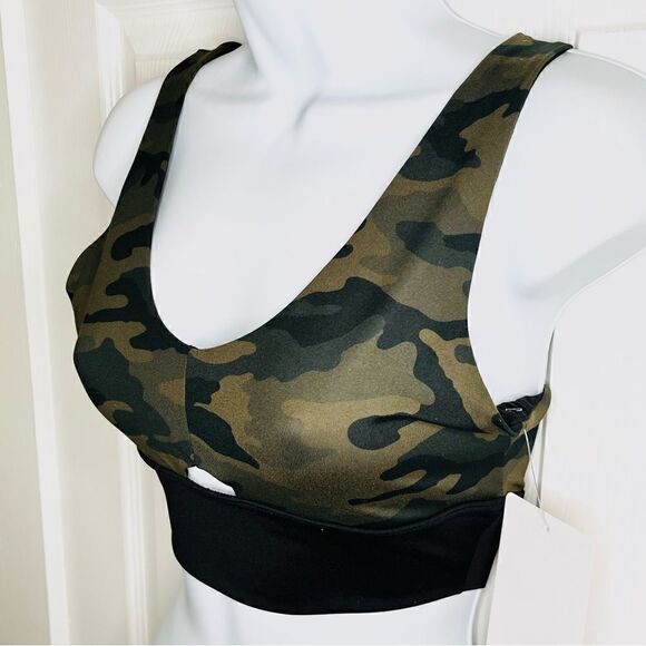 X by Gottex Keyhole Racerback Sports Bra Military Camo Print Green S - Picture 8 of 11